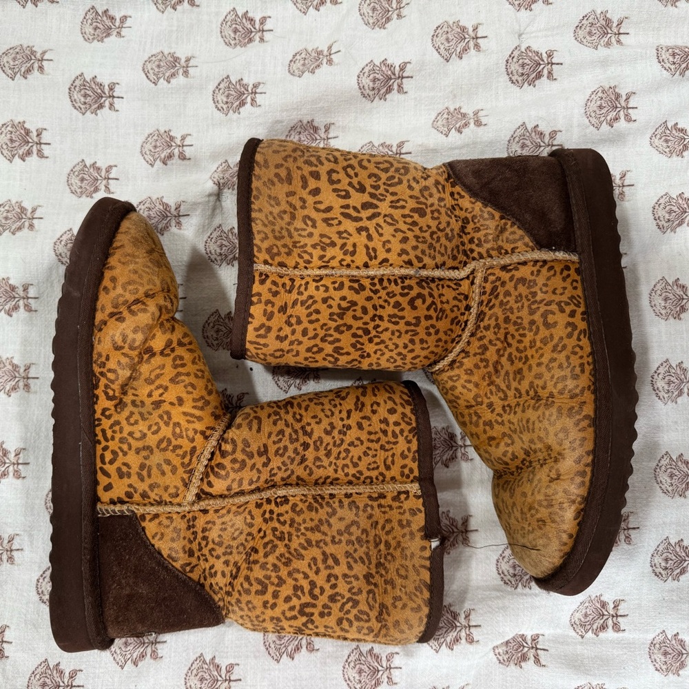 Cheetah Uggs